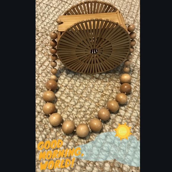 BEST OFFER WINS THIS ROUND HANDMADE BAMBOO BAG - Picture 6 of 8